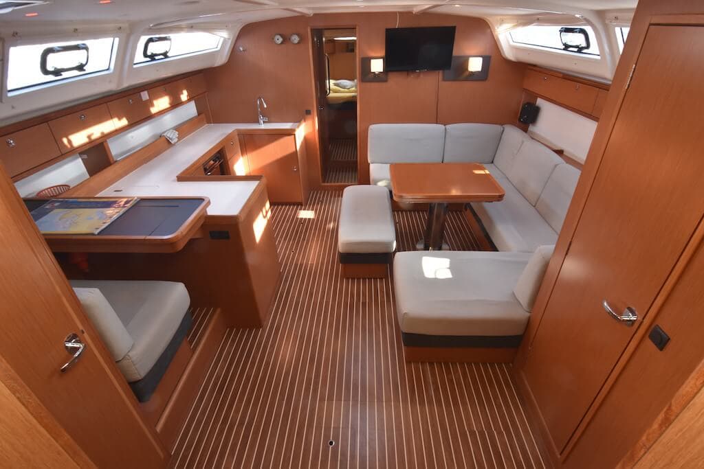 Bavaria Cruiser 51 - photo 12