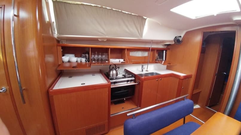 Oceanis 43 - photo 24