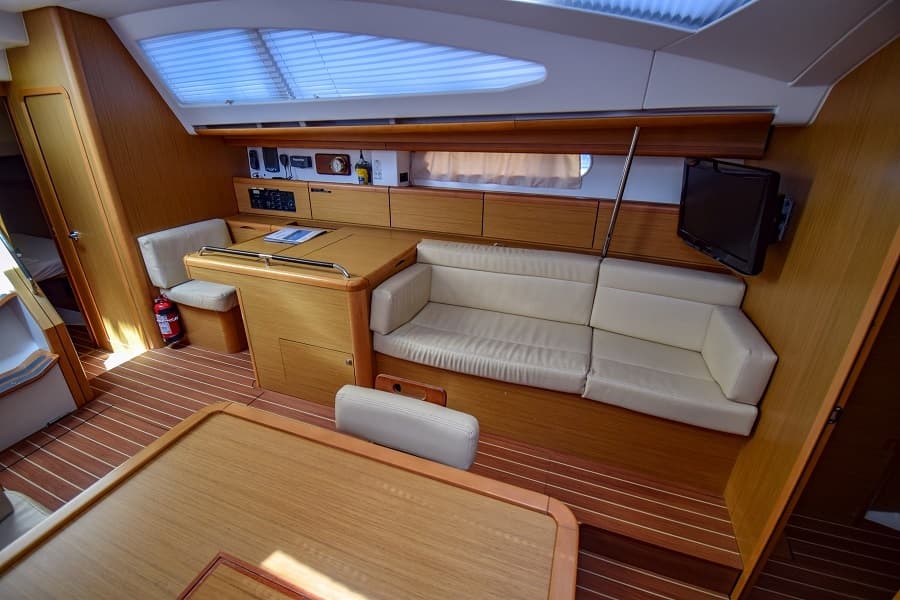 Sun Odyssey 50DS - photo 26