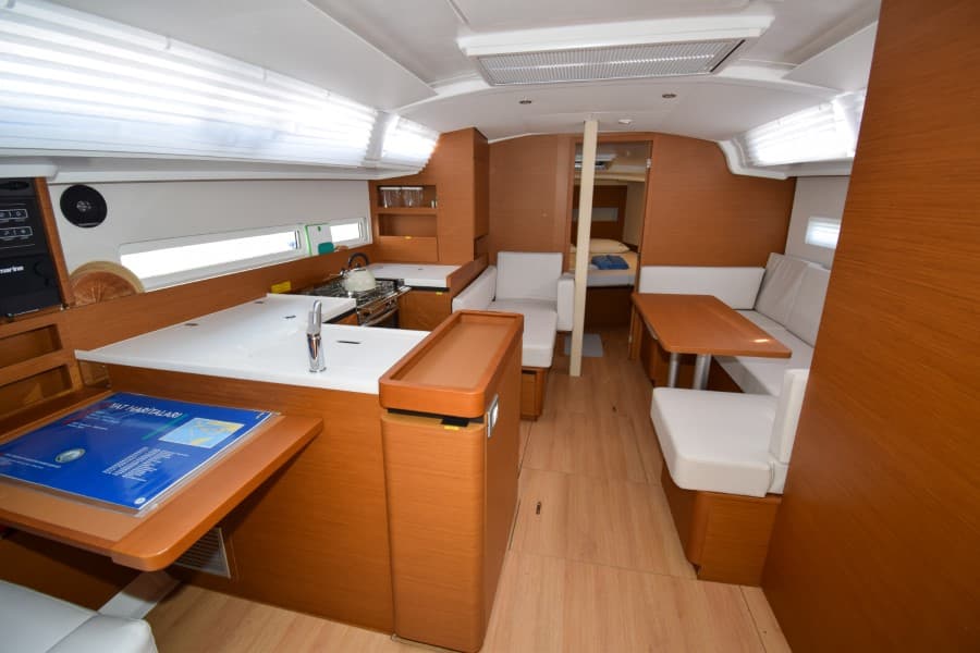 Sun Odyssey 410 - photo 25