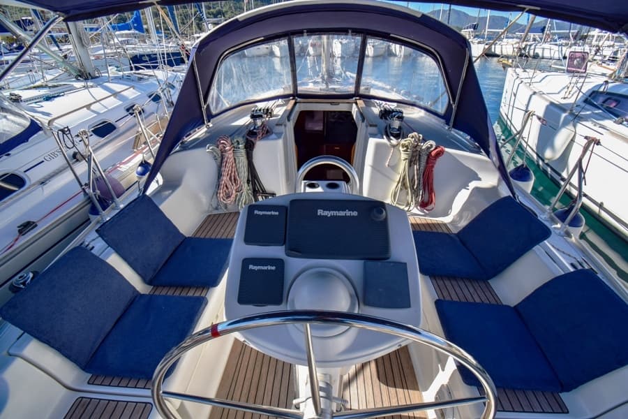 Sun Odyssey 37 - photo 11