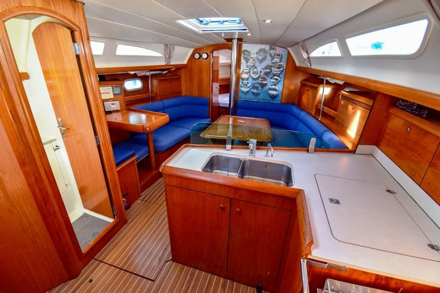 Sun Odyssey 37 - photo 13