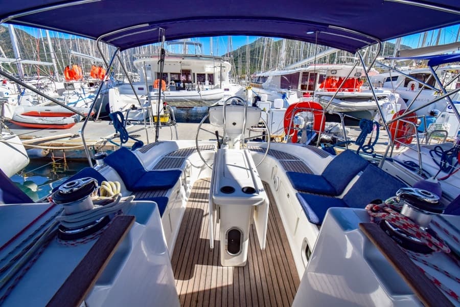 Sun Odyssey 37 - photo 22