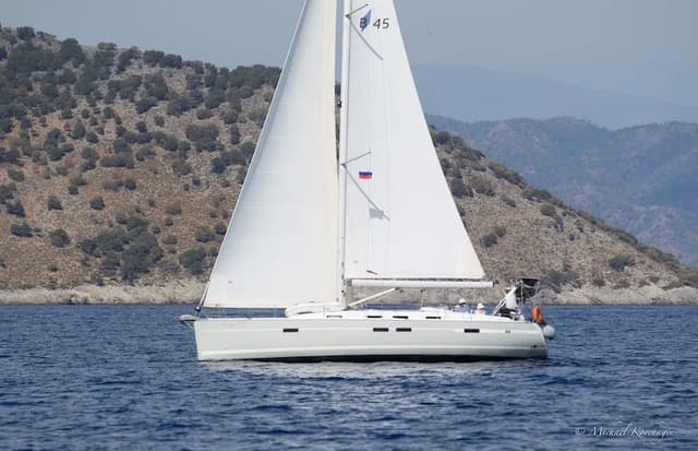 Bavaria Cruiser 45 - photo 4