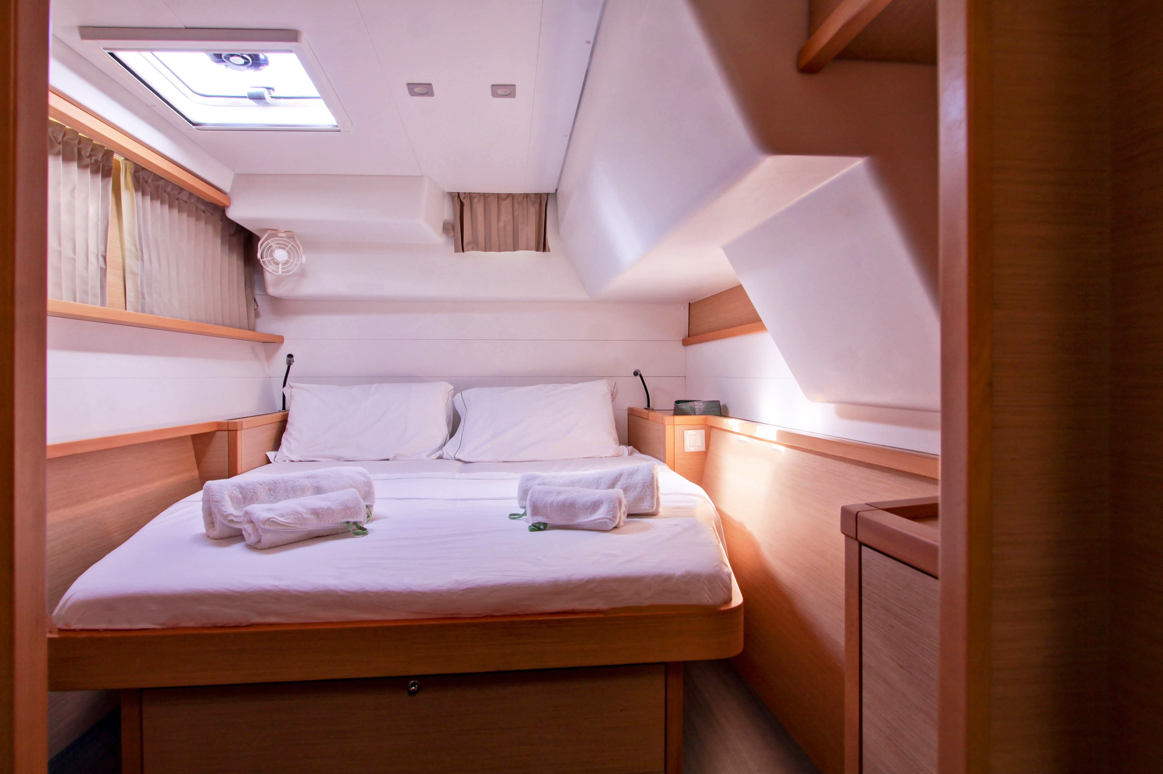 Lagoon 450 - photo 17