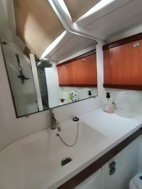 Oceanis 46 - photo 12