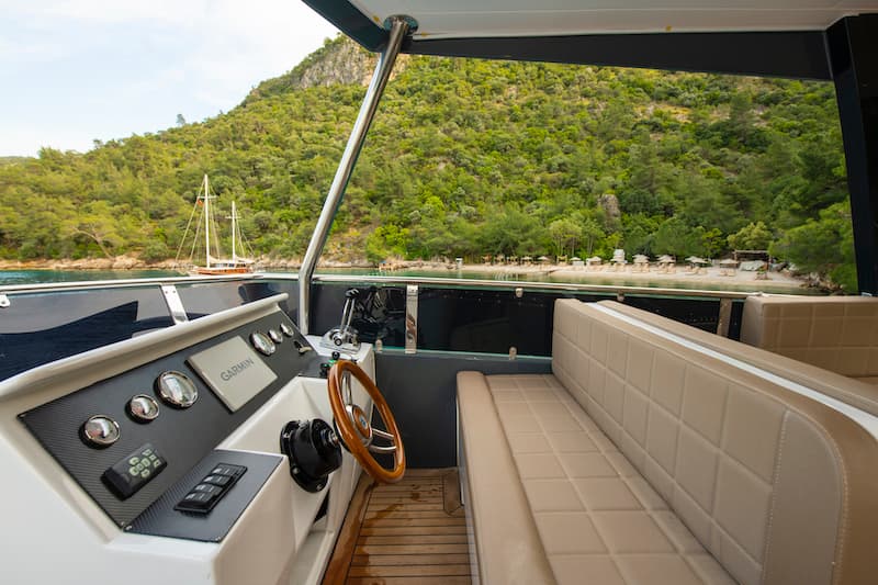 Motoryacht - photo 6