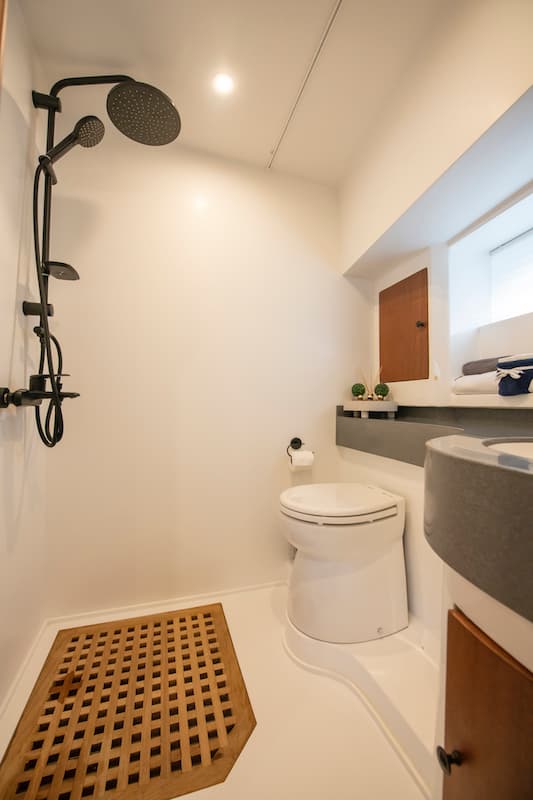 Motoryacht - photo 26