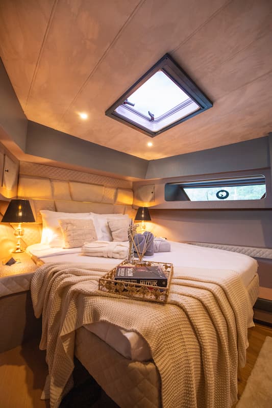 Motoryacht - photo 31