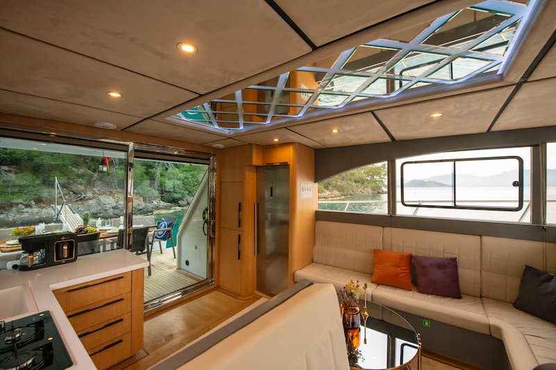 Motoryacht - photo 15