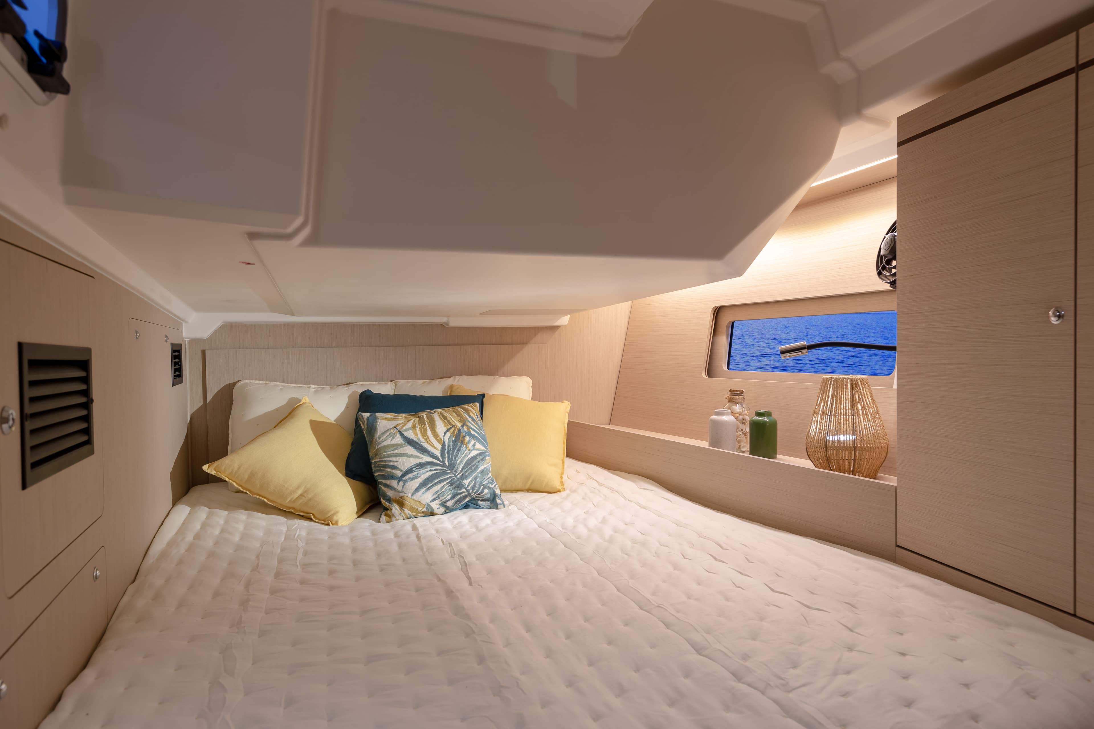 Oceanis 46.1 - photo 12