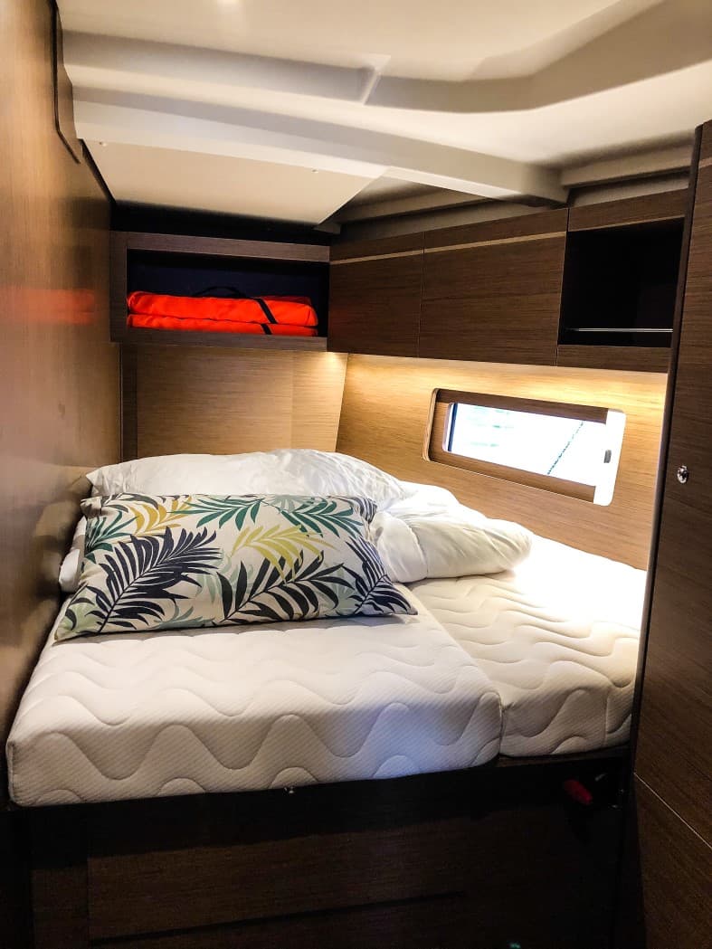 Oceanis 46.1 - photo 7