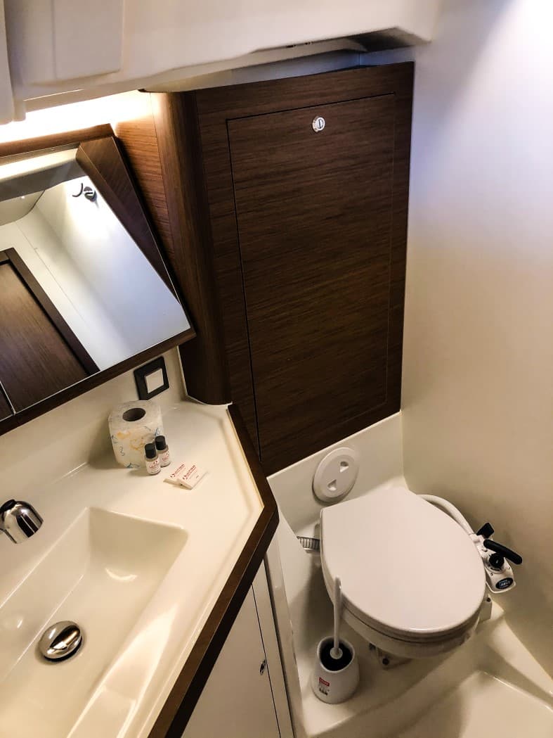 Oceanis 46.1 - photo 6