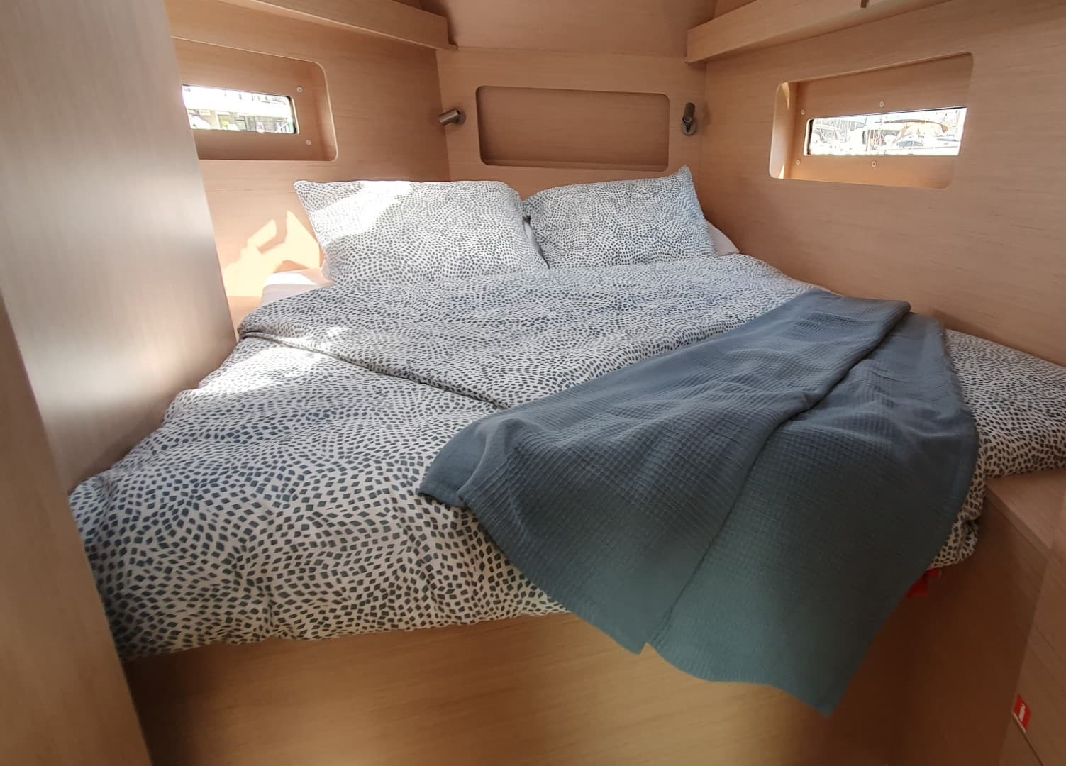 Oceanis 37.1 - photo 13