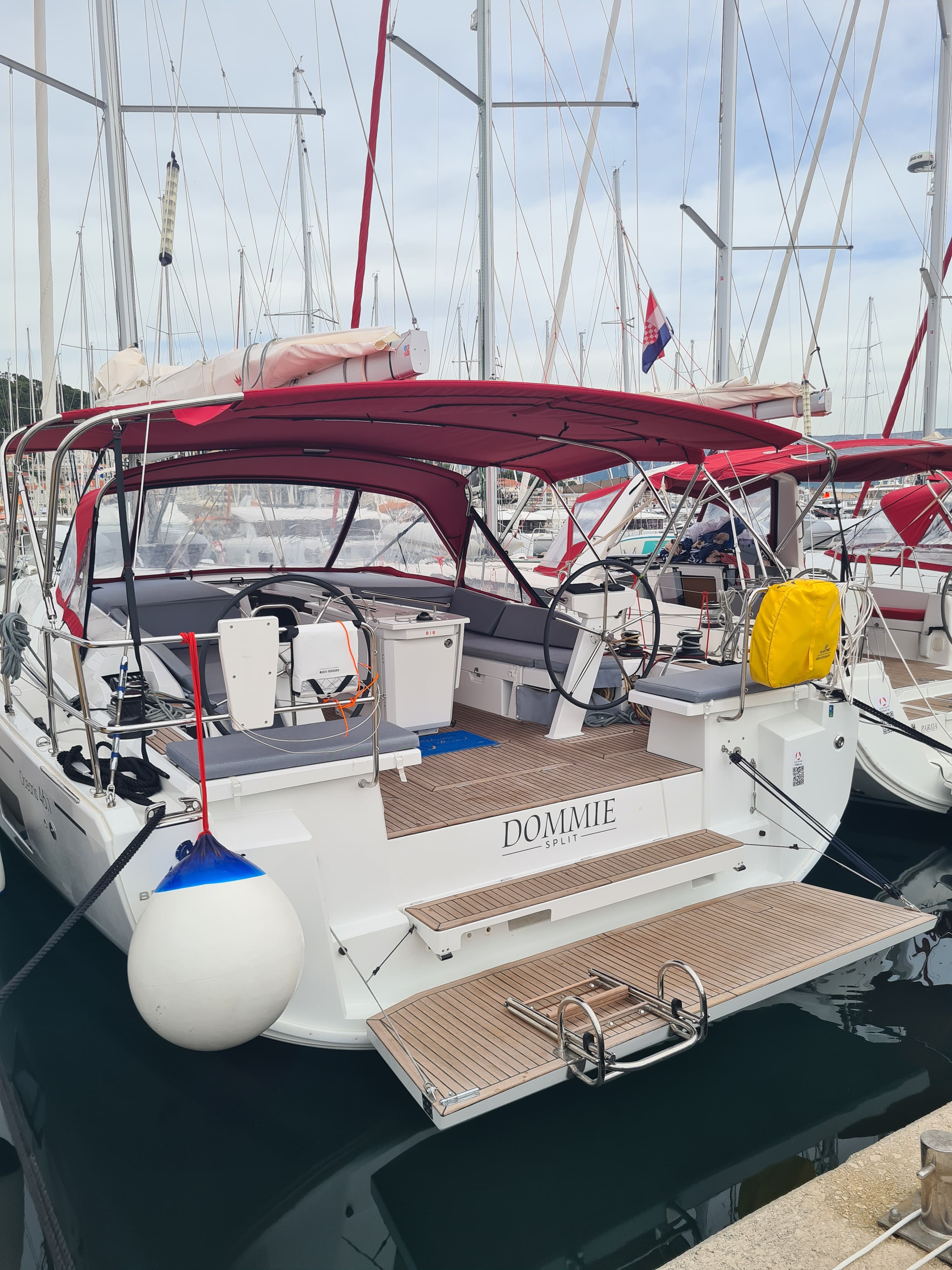 Oceanis 46.1 - photo 11