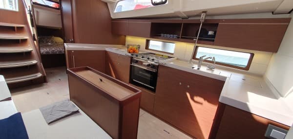 Oceanis 46.1 - photo 25