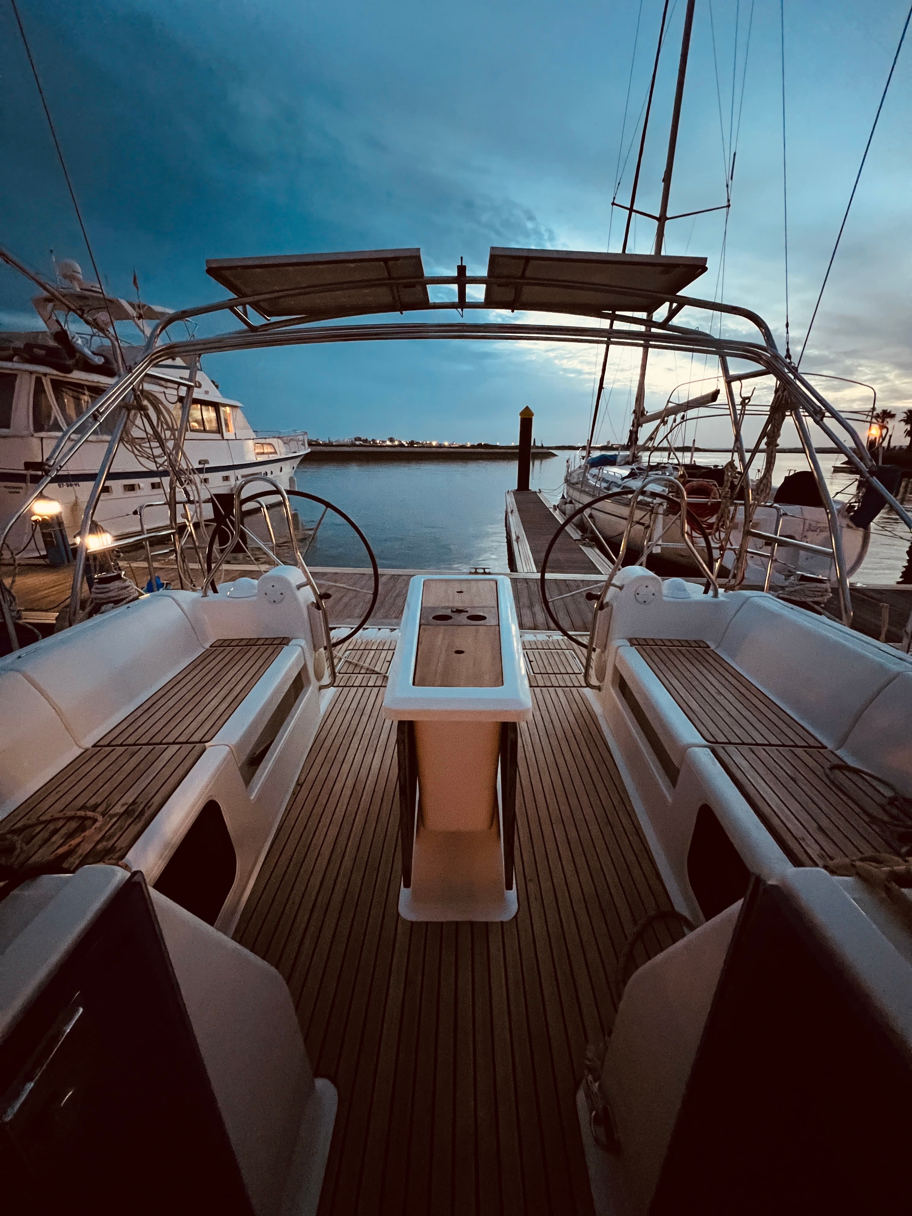 Dufour 410 Grand Large - photo 16