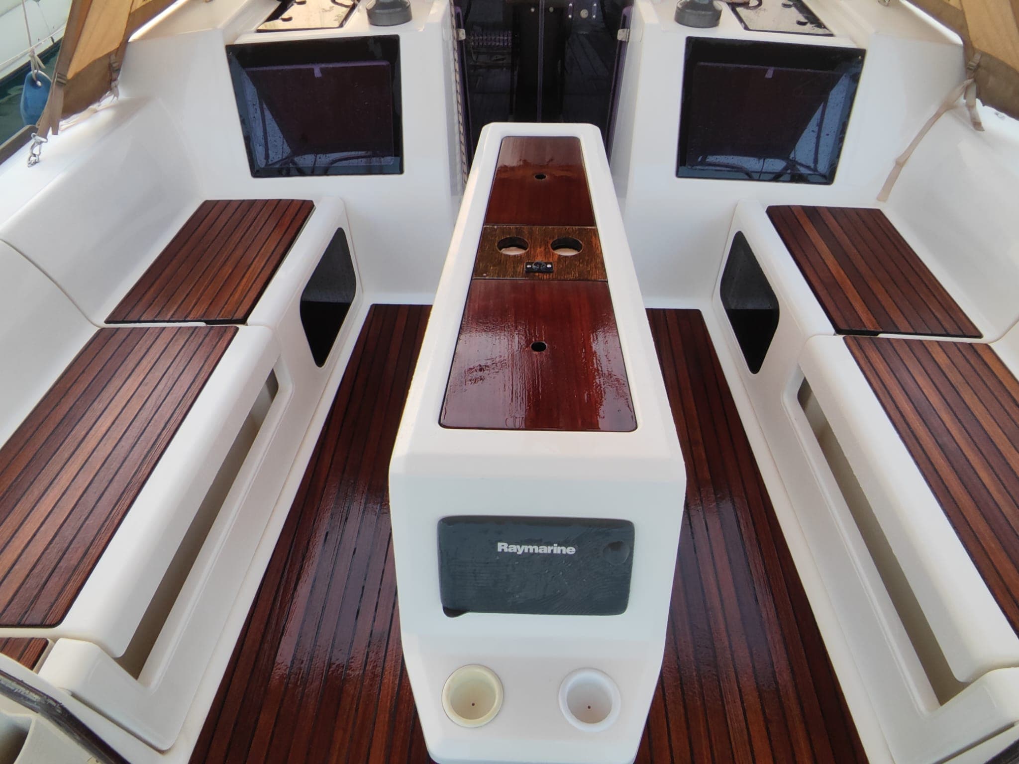 Dufour 410 Grand Large - photo 6