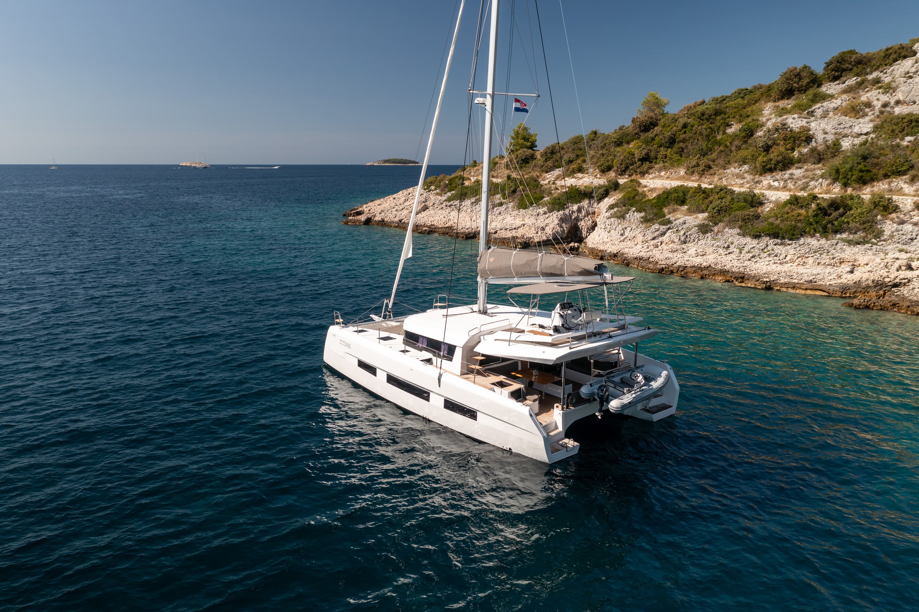 Dufour Catamaran 48 - photo 26
