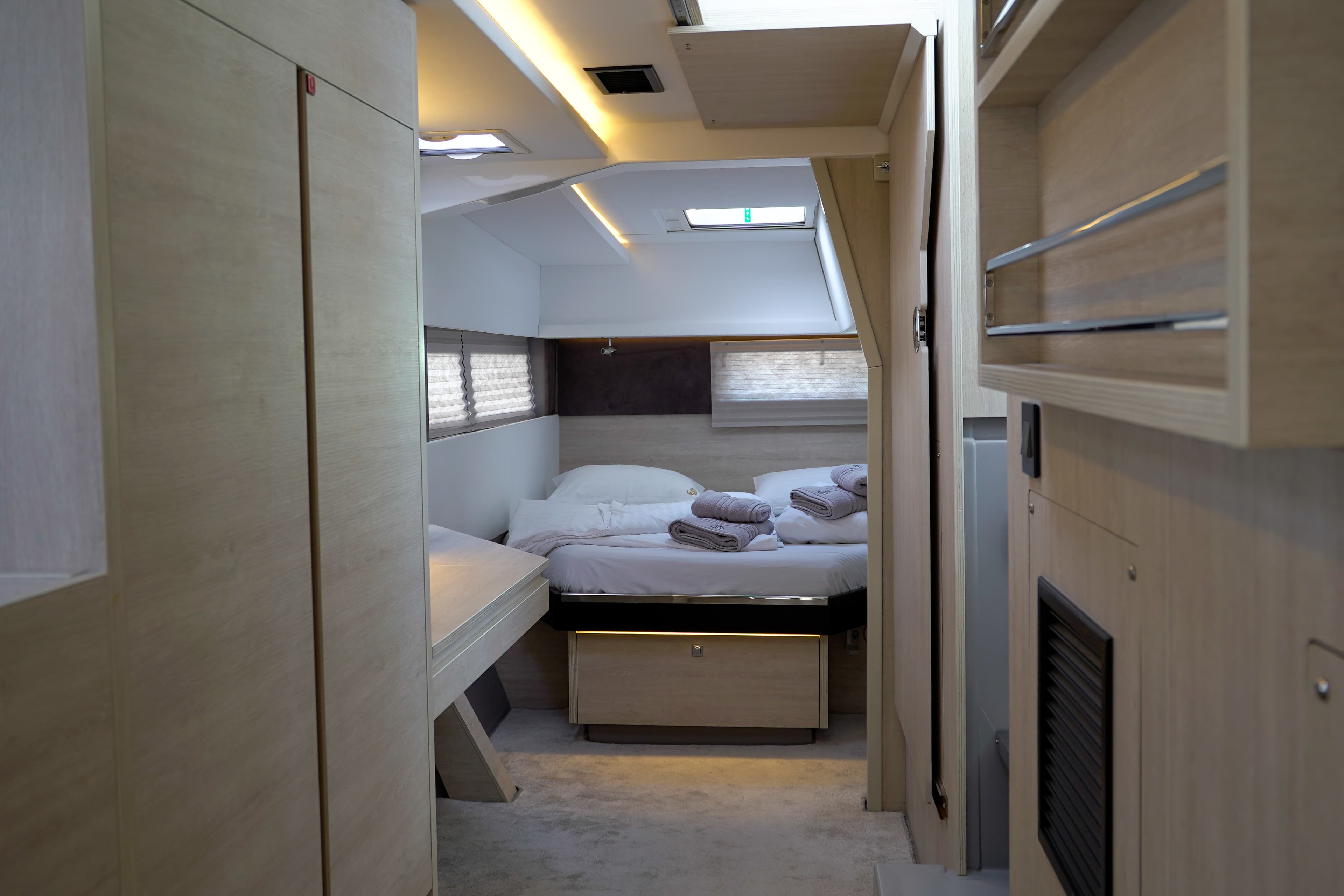 Leopard 45 - photo 5