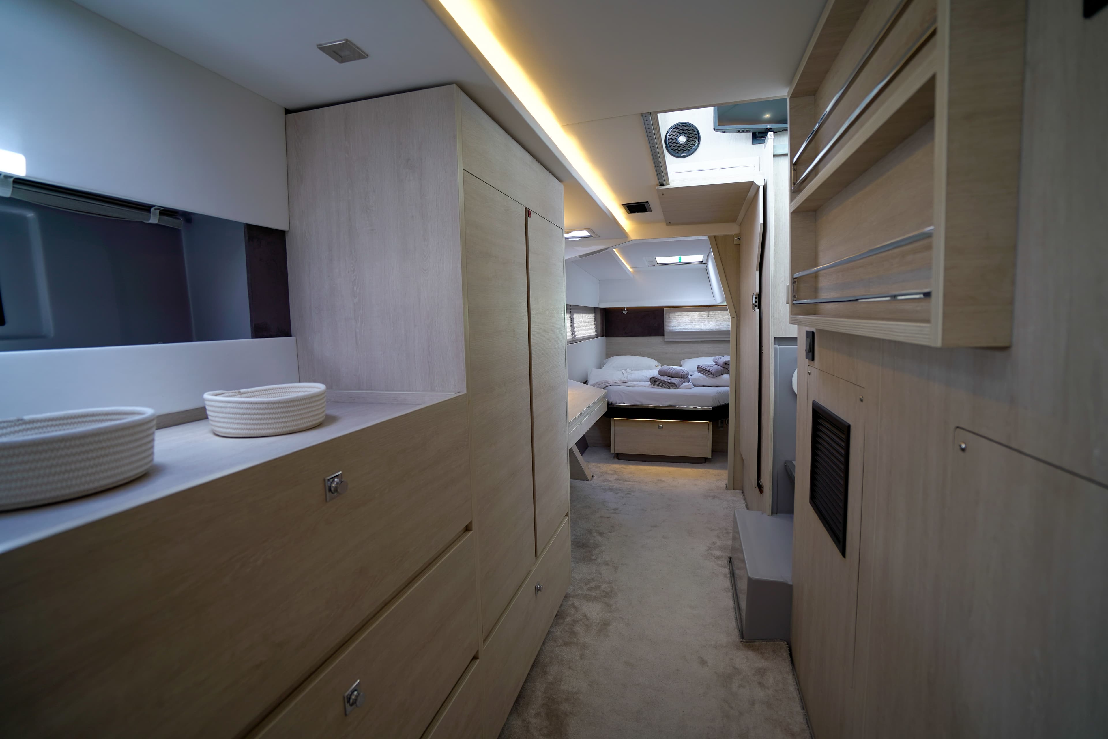 Leopard 45 - photo 48