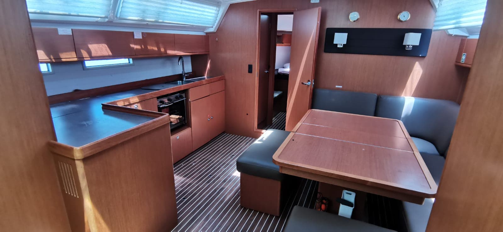 Bavaria Cruiser 46 - photo 8