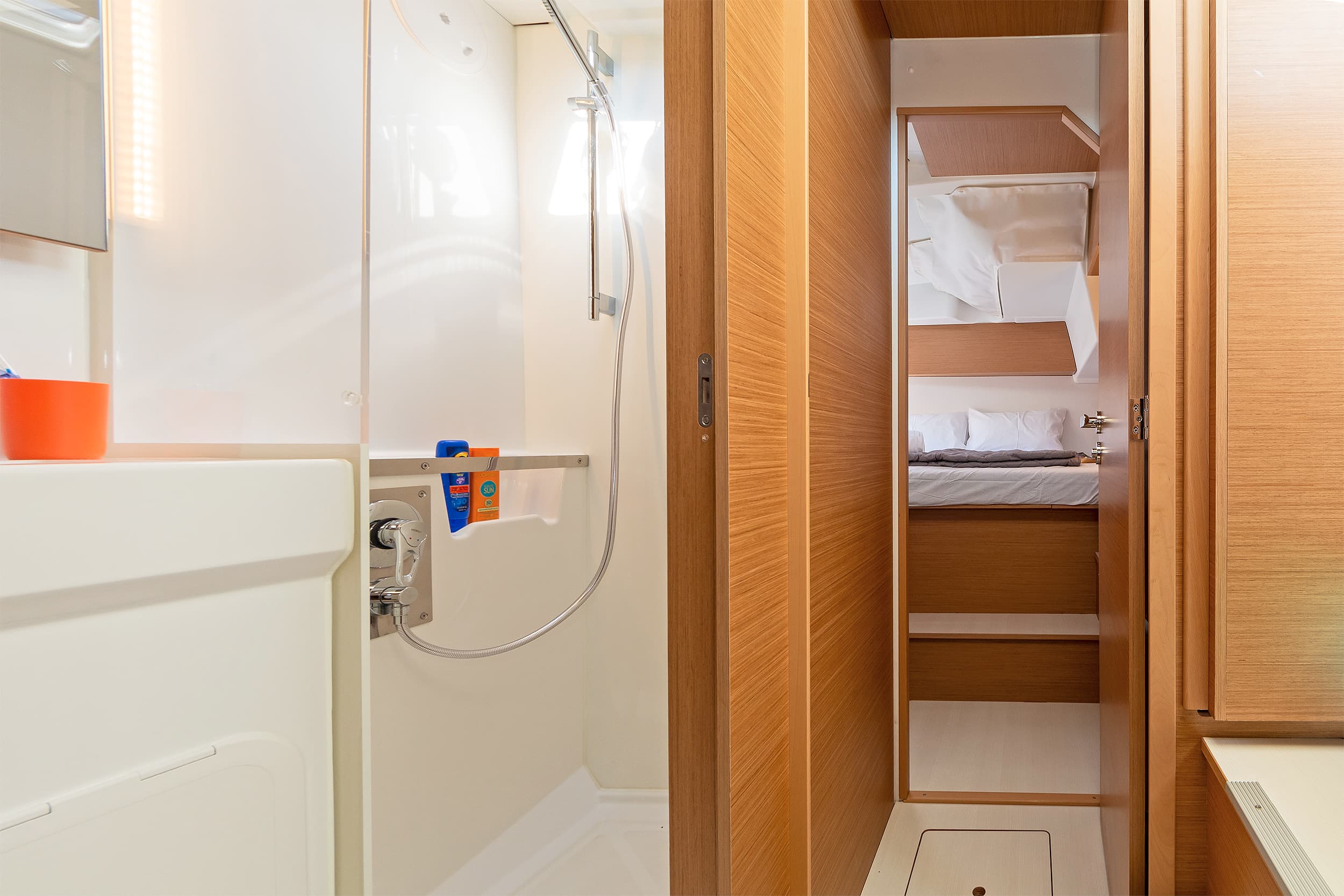 Excess 11 - photo 10