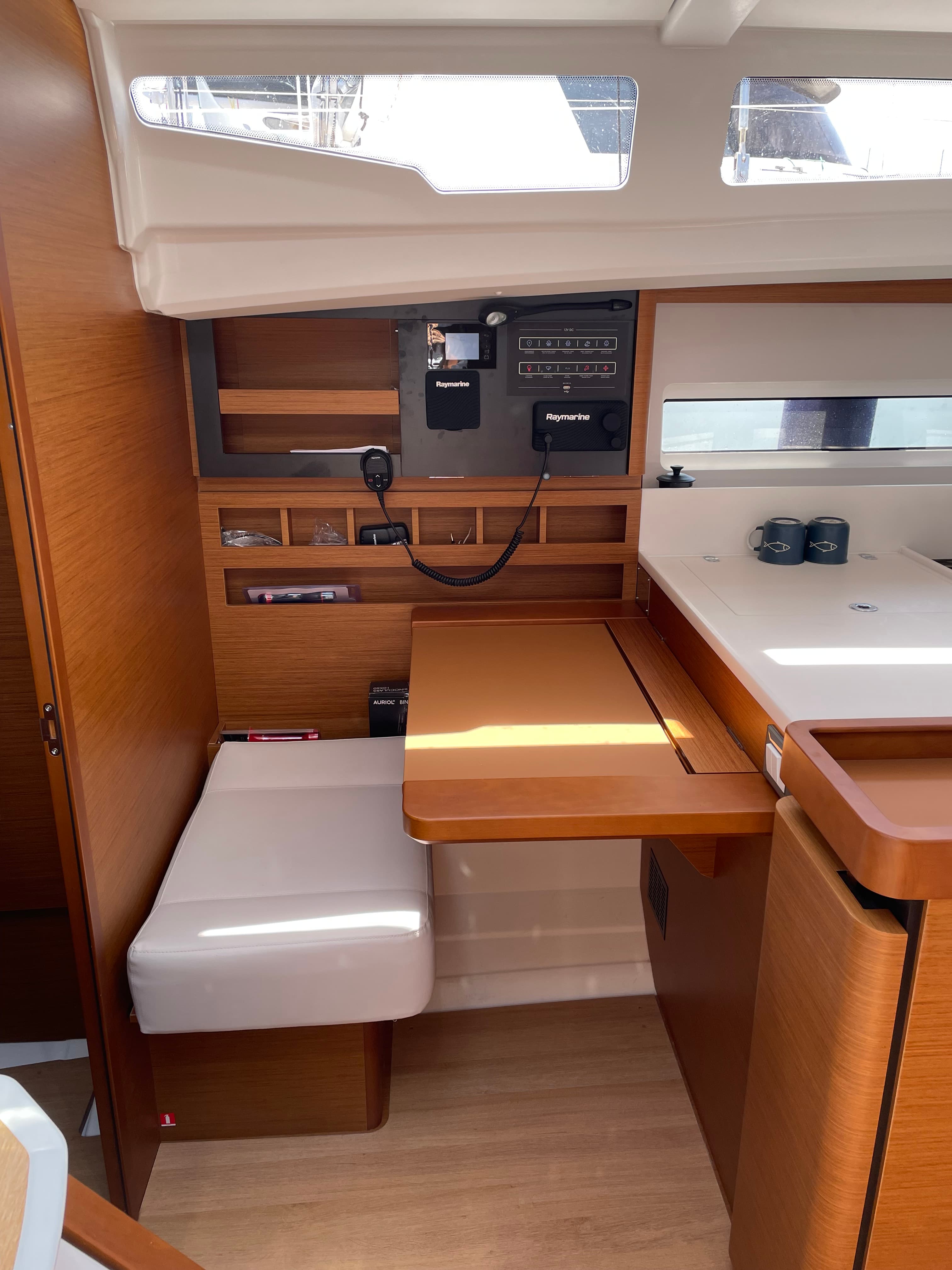 Sun Odyssey 440 - photo 8