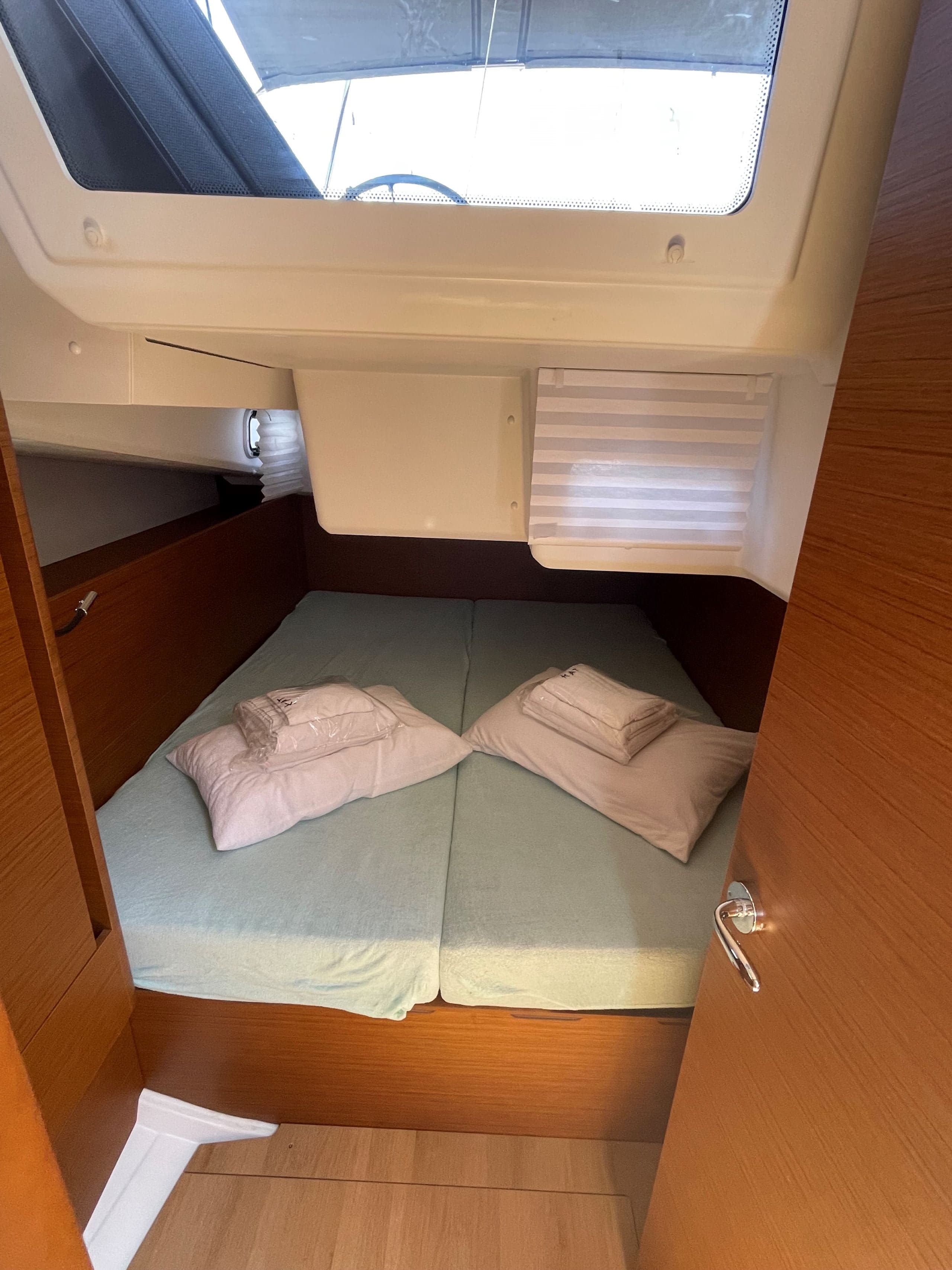 Sun Odyssey 440 - photo 4