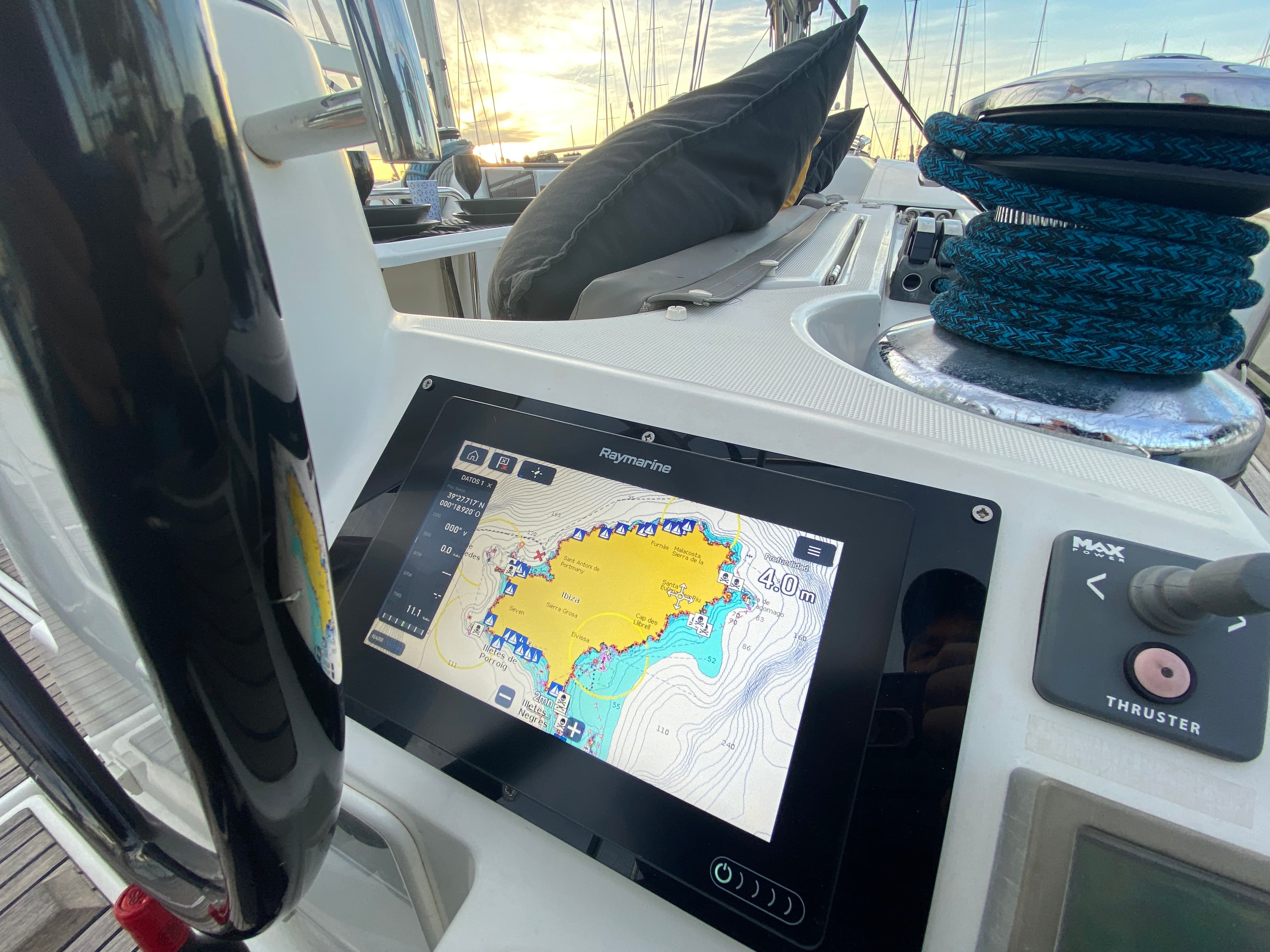 Sun Odyssey 509 - photo 9