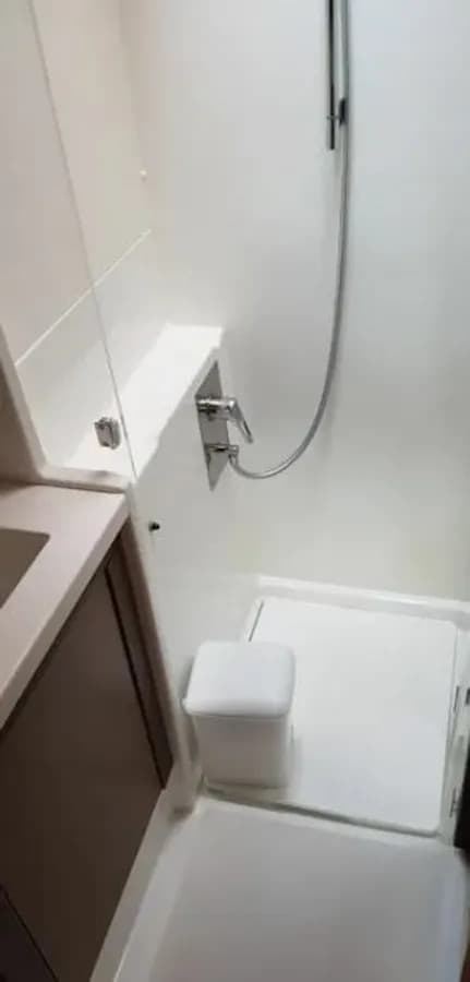 Lagoon 450 - photo 5