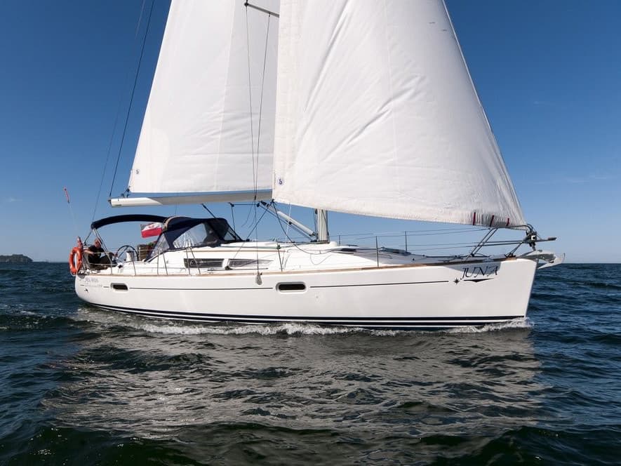 Sun Odyssey 39i - photo