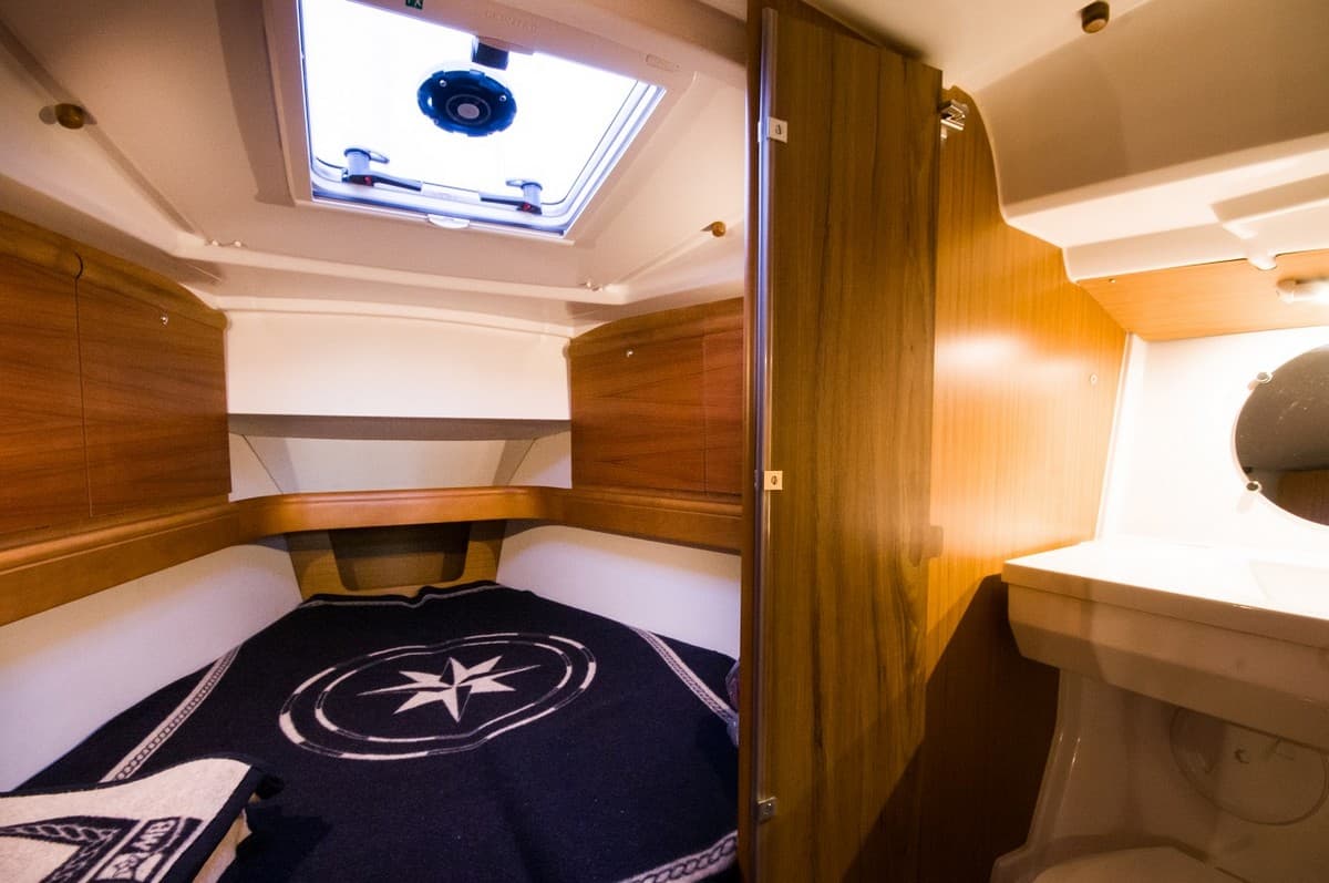 Sun Odyssey 39i - photo 12