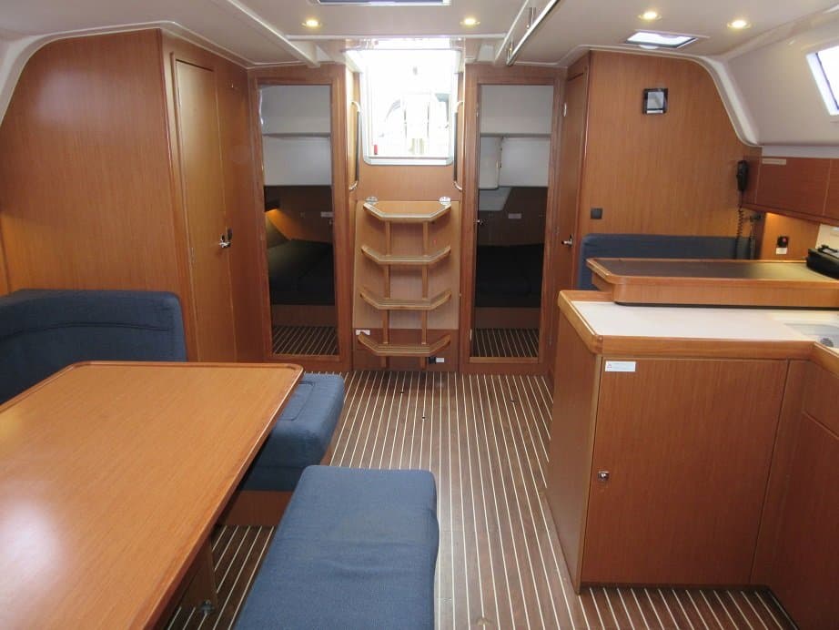 Bavaria 51 Cruiser - photo 4