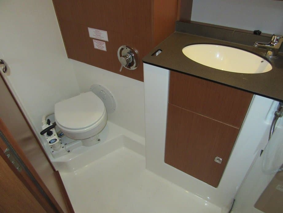 Bavaria 51 Cruiser - photo 6