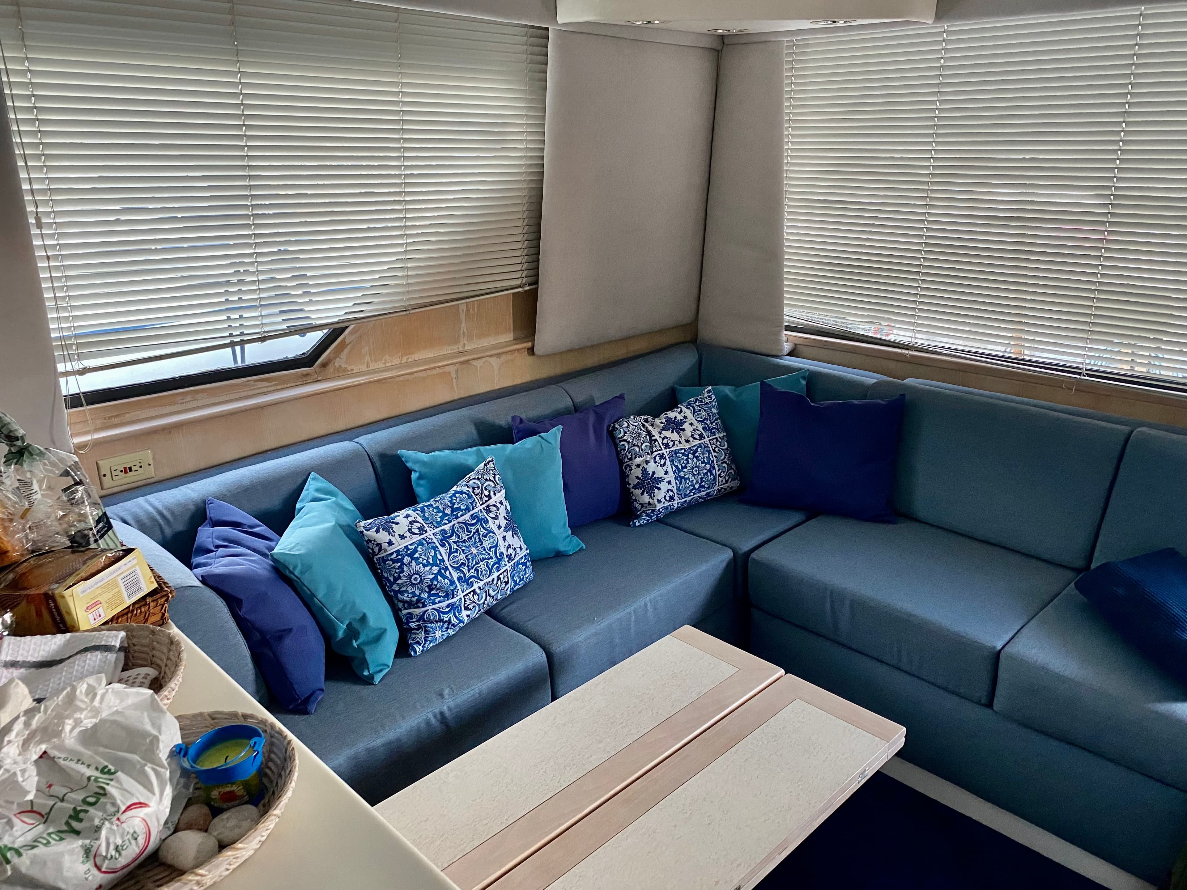 Hatteras 50 Convertible - photo 15