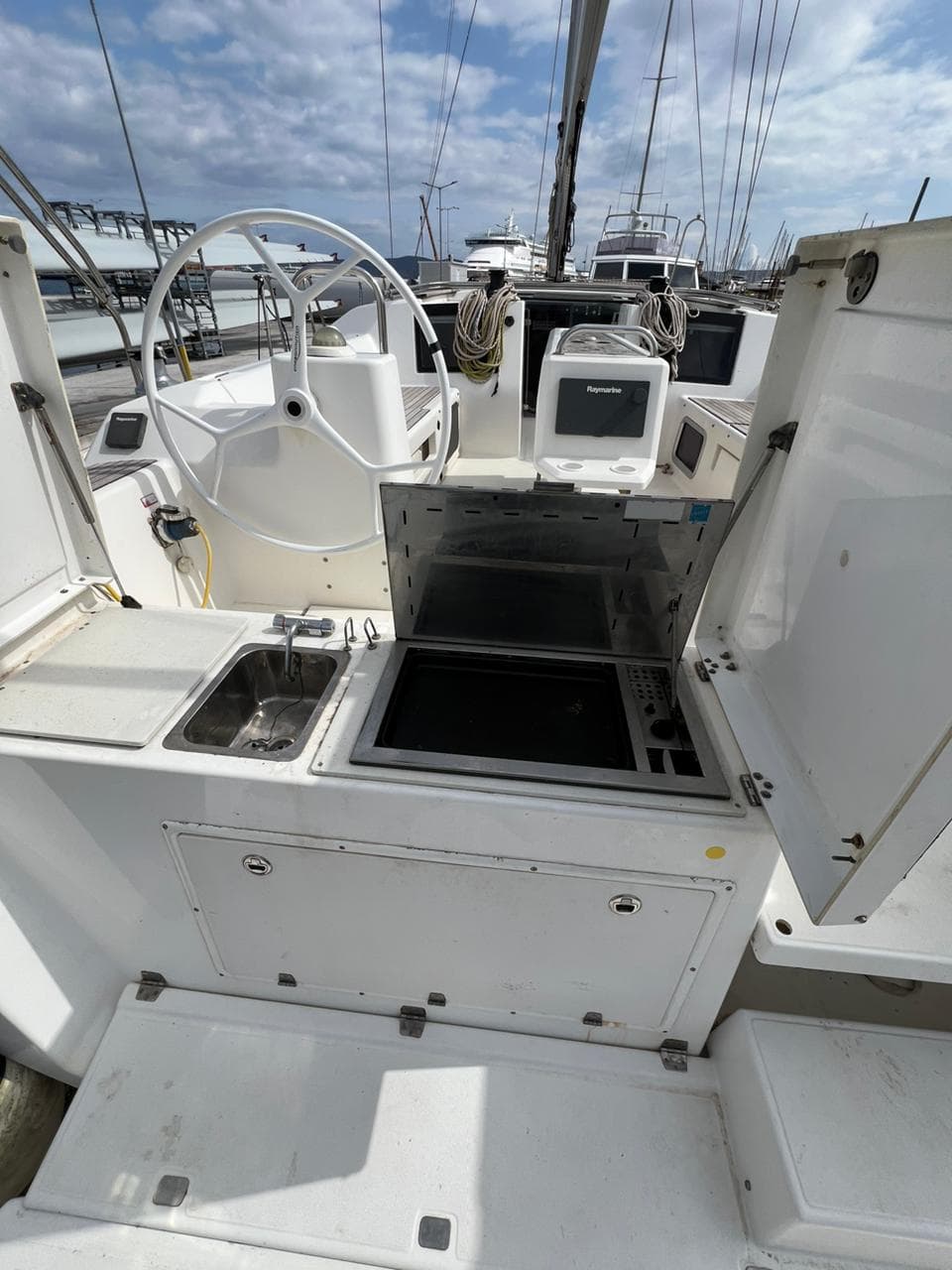 Dufour 460 - photo 20