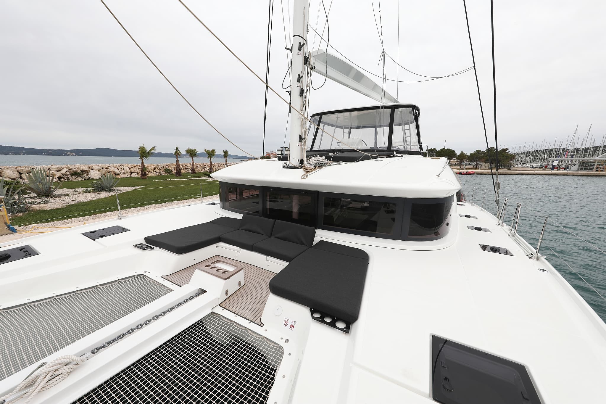 Lagoon 51 - photo 74