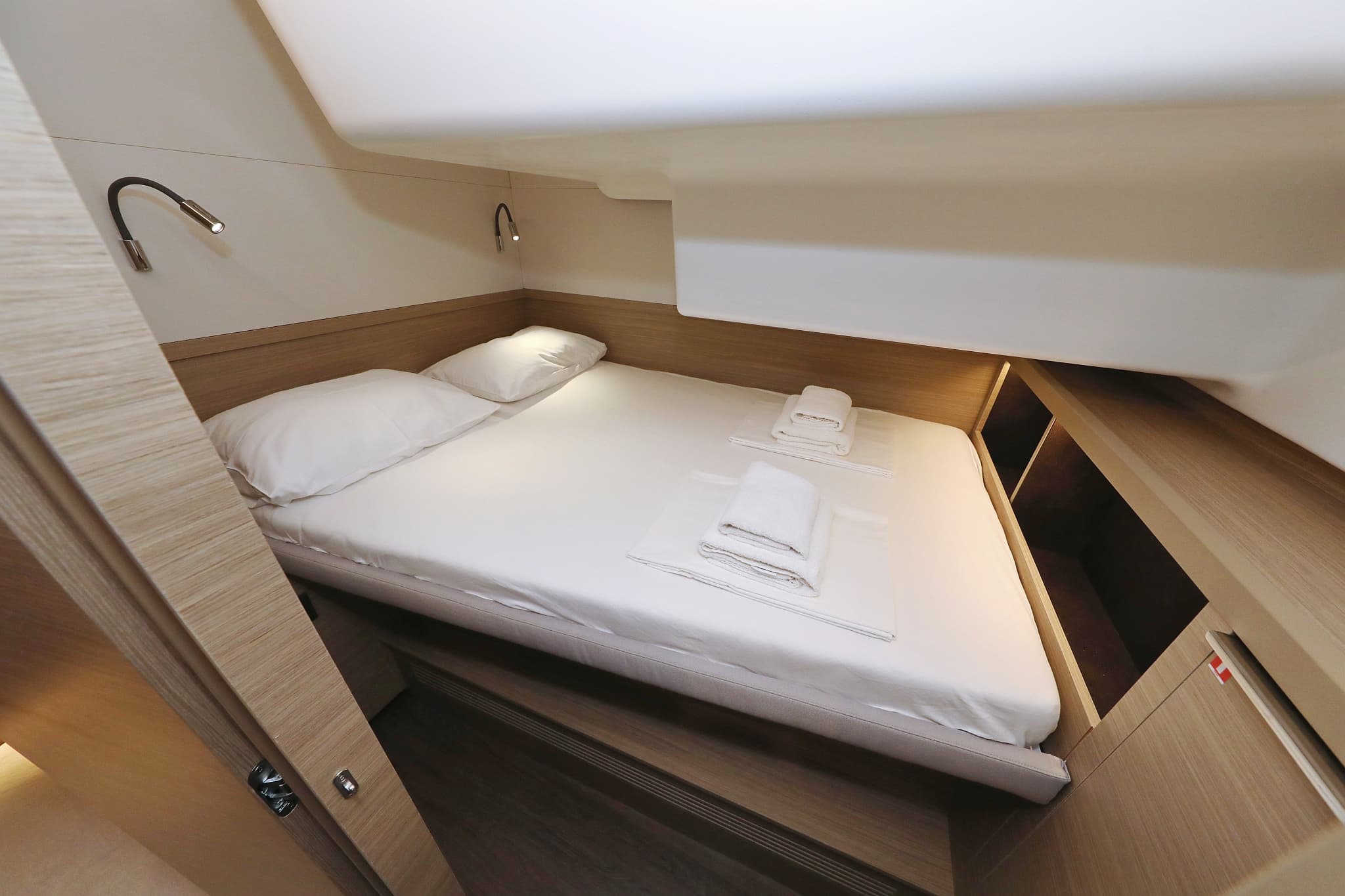 Lagoon 51 - photo 21