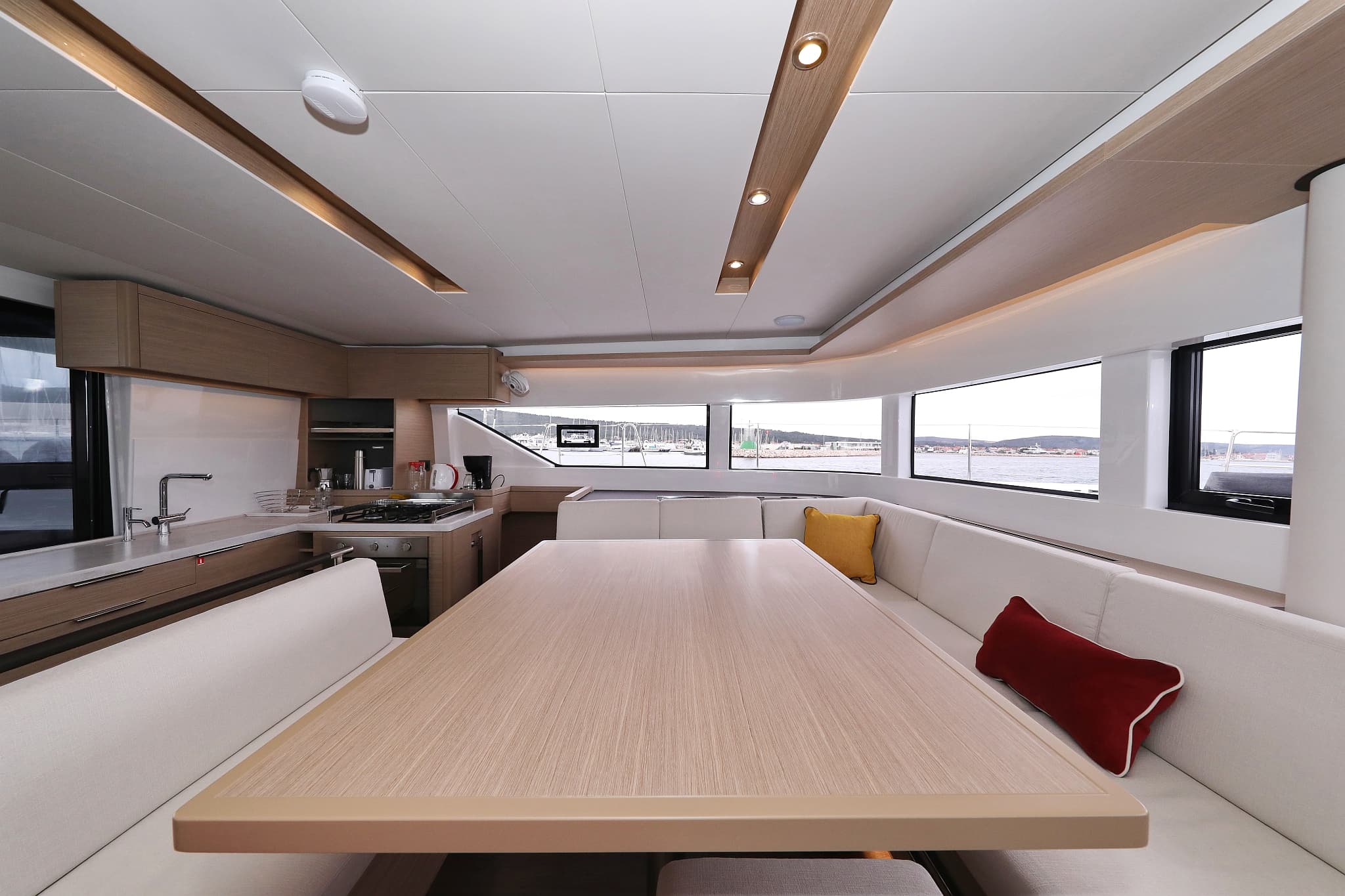 Lagoon 51 - photo 27