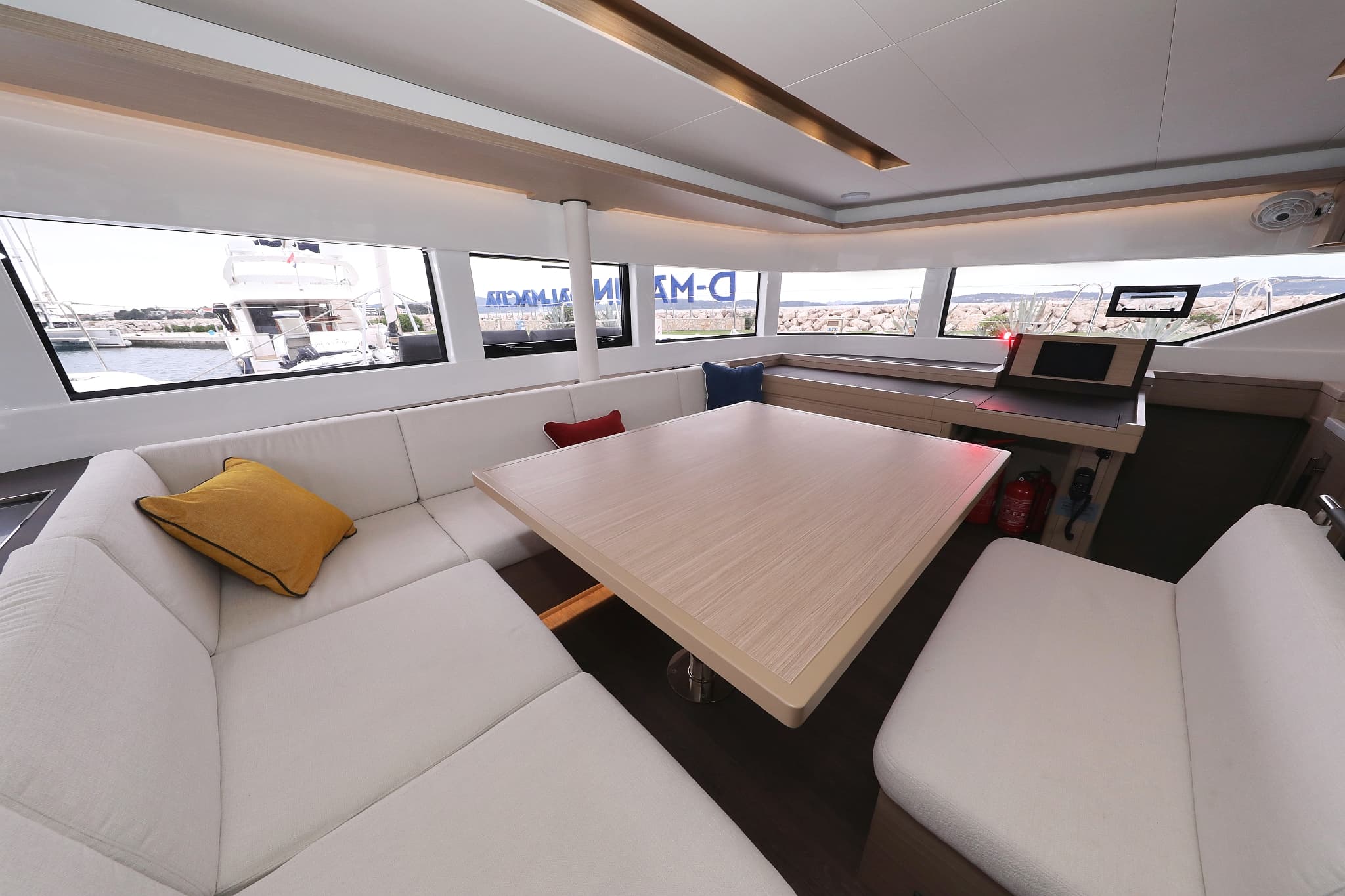 Lagoon 51 - photo 41