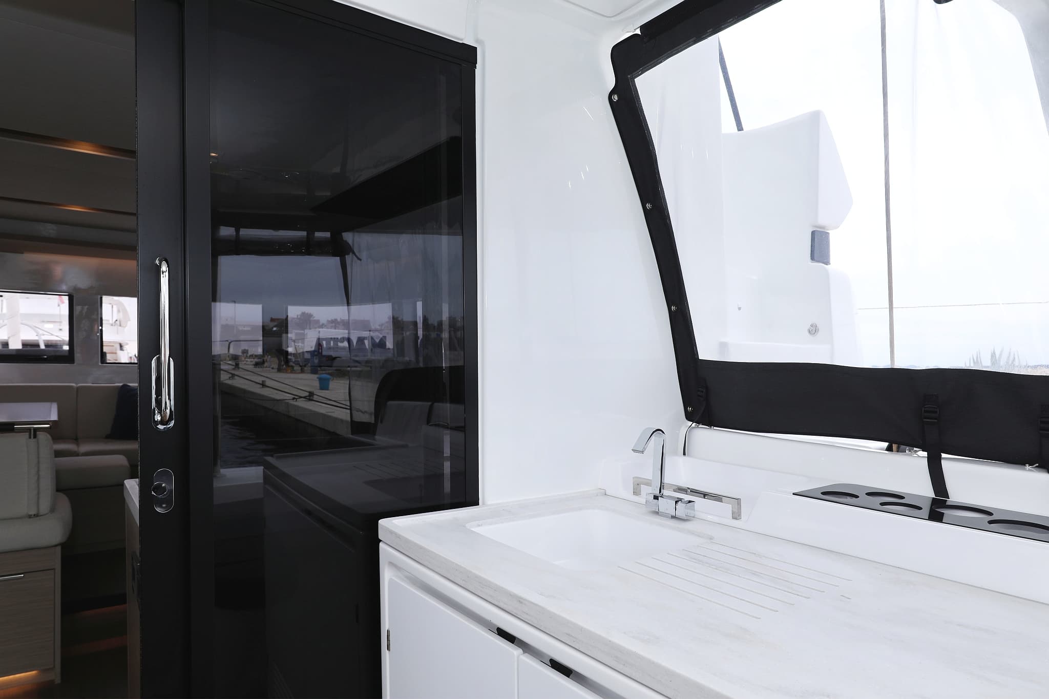 Lagoon 51 - photo 78