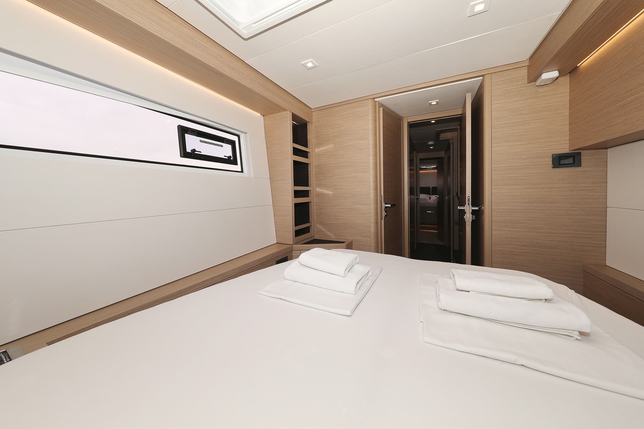 Lagoon 51 - photo 51