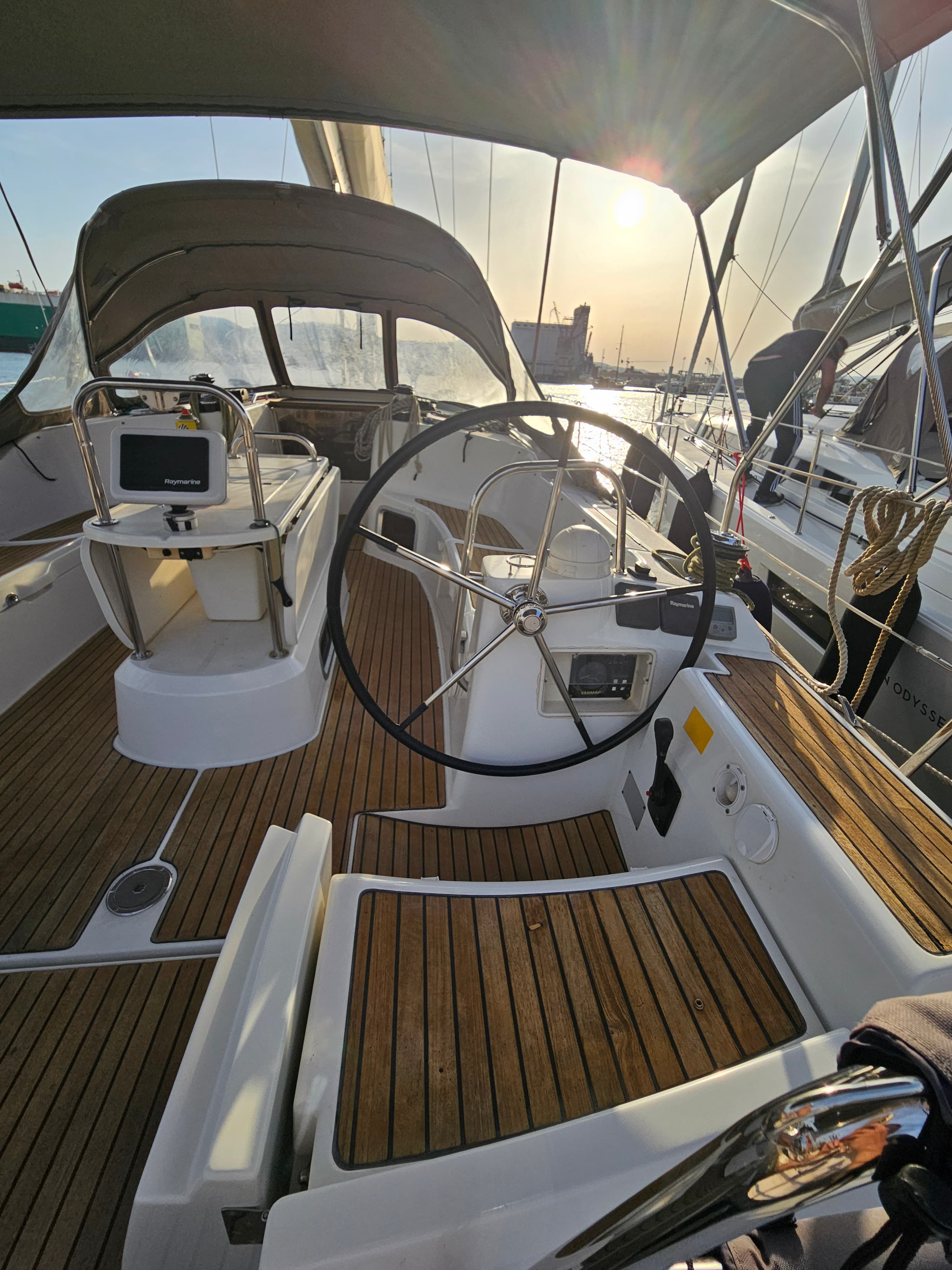 Sun Odyssey 44 i - photo 12