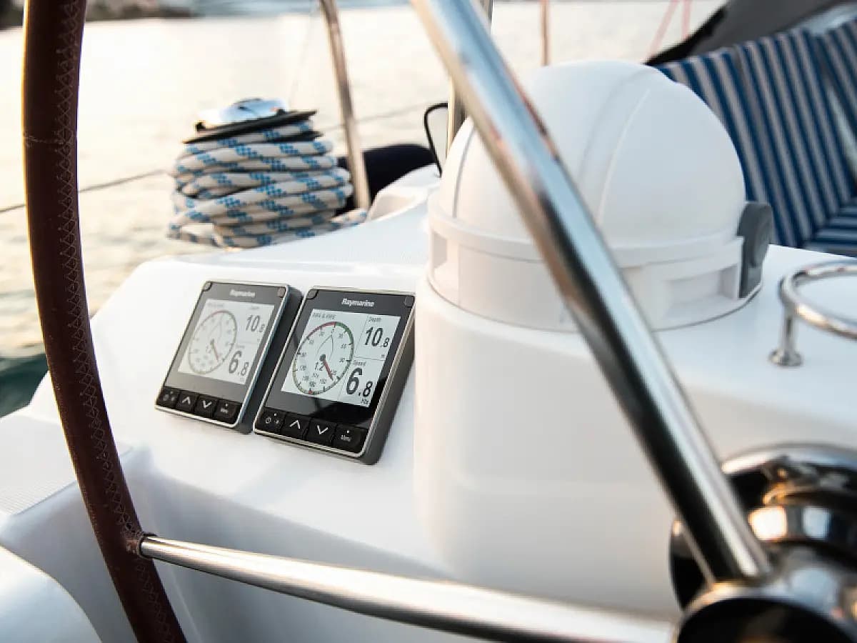 Sun Odyssey 44 i - photo 10