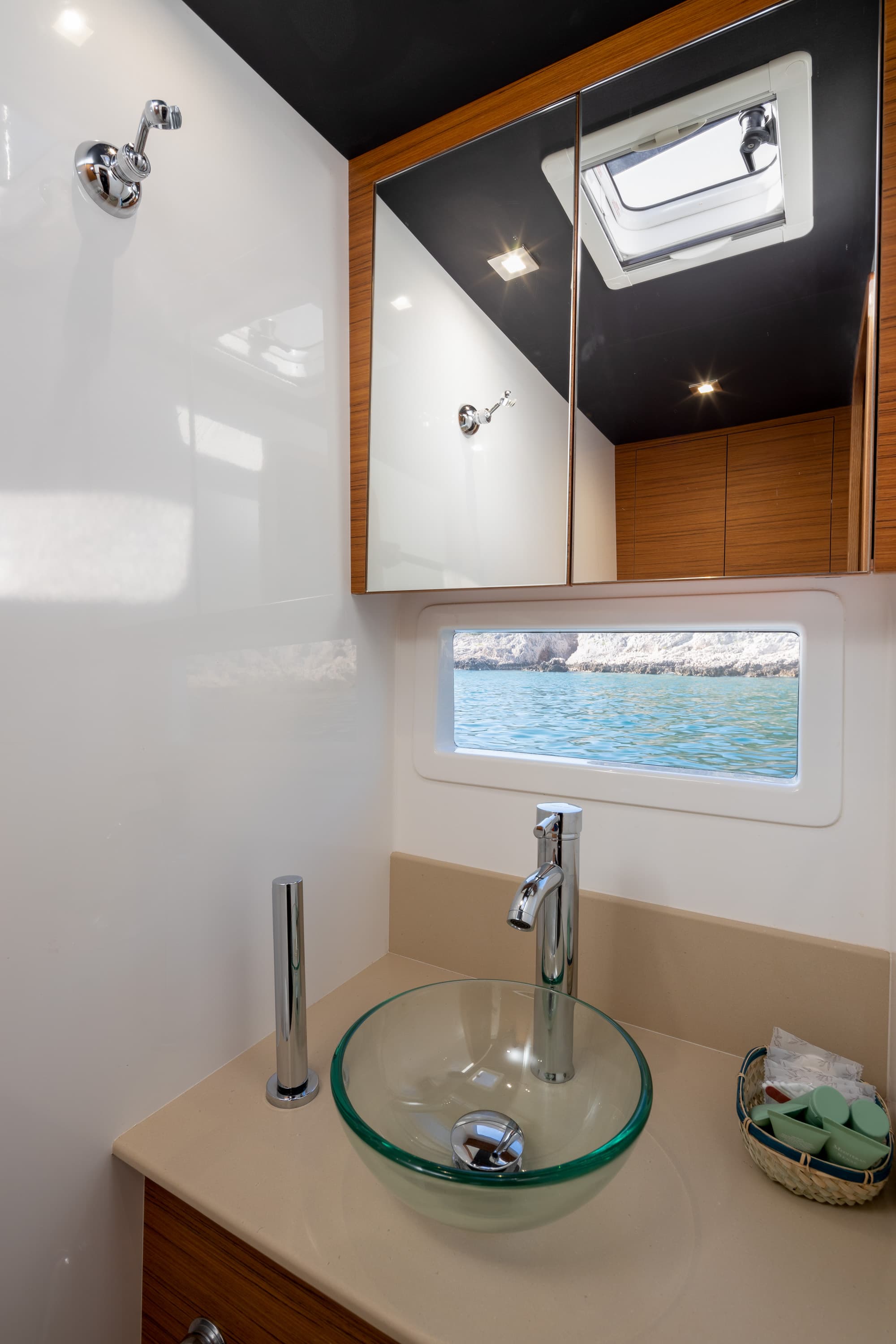 Dufour Catamaran 48 - photo 11