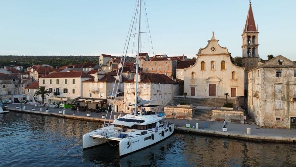 Lagoon 52F - photo 9