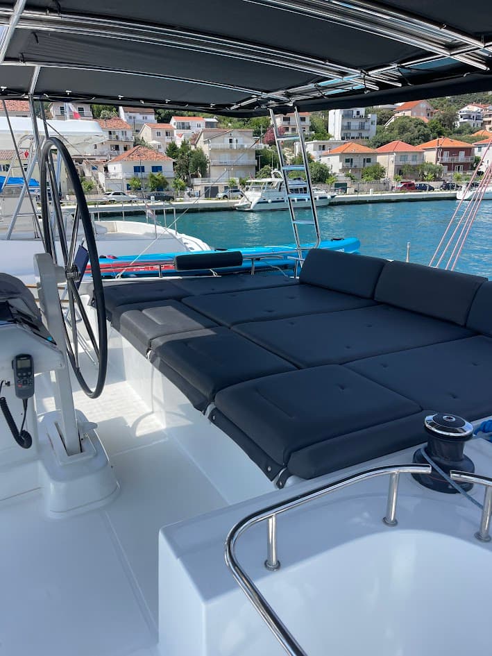 Lagoon 52F - photo 19