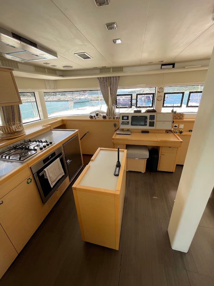 Lagoon 52F - photo 34