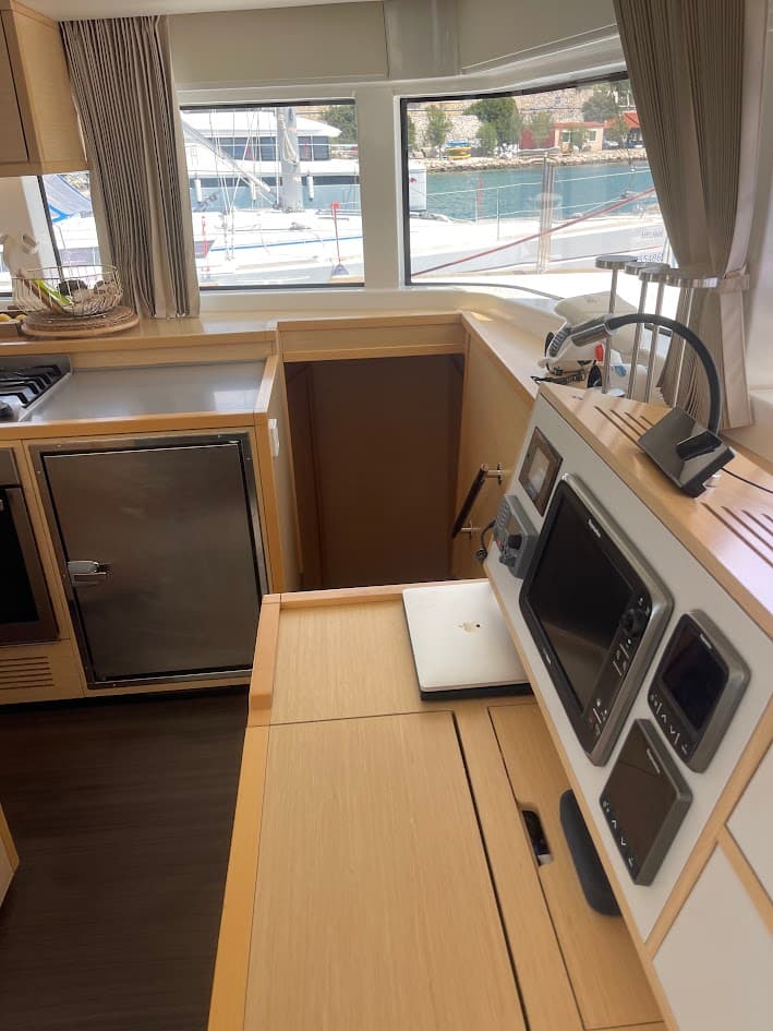 Lagoon 52F - photo 37